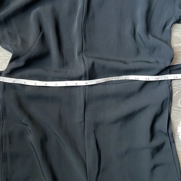 Everlane Japanese GoWeave Short Sleeve Jumpsuit - Picture 10 of 11